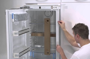 Установка встраиваемого холодильника в Среднеуральске